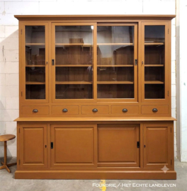 Karamelkleurige vitrine Buffetkast