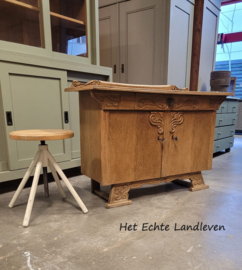 Uniek vintage Dressoir – One of a Kind