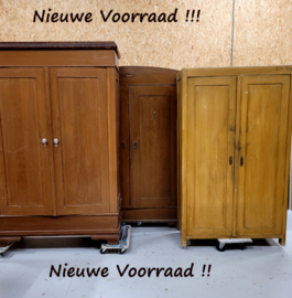 Nieuwe voorraad in de Loods winkel.