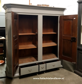 Verkocht /Eikenkast  / demontabel /e 2091
