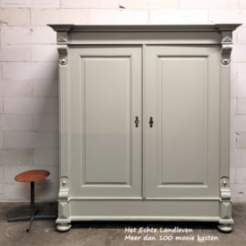 Oude Brocante Landelijke Kast – Stijlvol / r4593