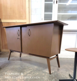 Jaren 60 dressoir – retro vintage look