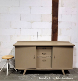 Bijzonder Vintage Mid Century dressoir