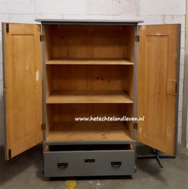 verkocht Lage kast /lade / 4092