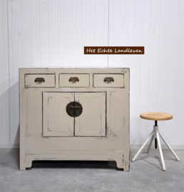 Chinees Dressoir – Midden Kleisteen
