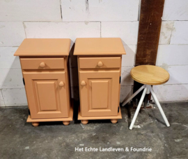 Set van 2 vintage nachtkastjes Vintage