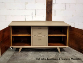Bijzonder Vintage Mid Century dressoir
