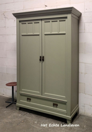 2dr. Vintage kast  a4611