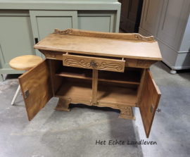 Uniek vintage Dressoir – One of a Kind