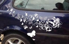 Auto sticker bloemen en vlinders