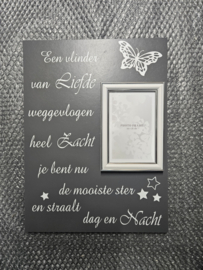 Vlinder van liefde 30x40cm met fotolijst