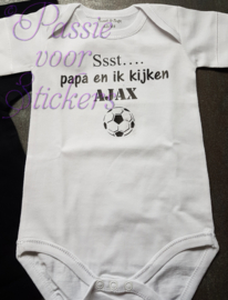 Ssst... papa en ik kijken (voetbalclub)