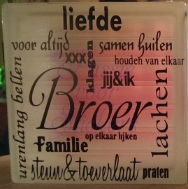 Collage van Zussen of Broer