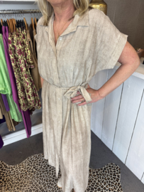 Doorknoop jurk linnen look beige