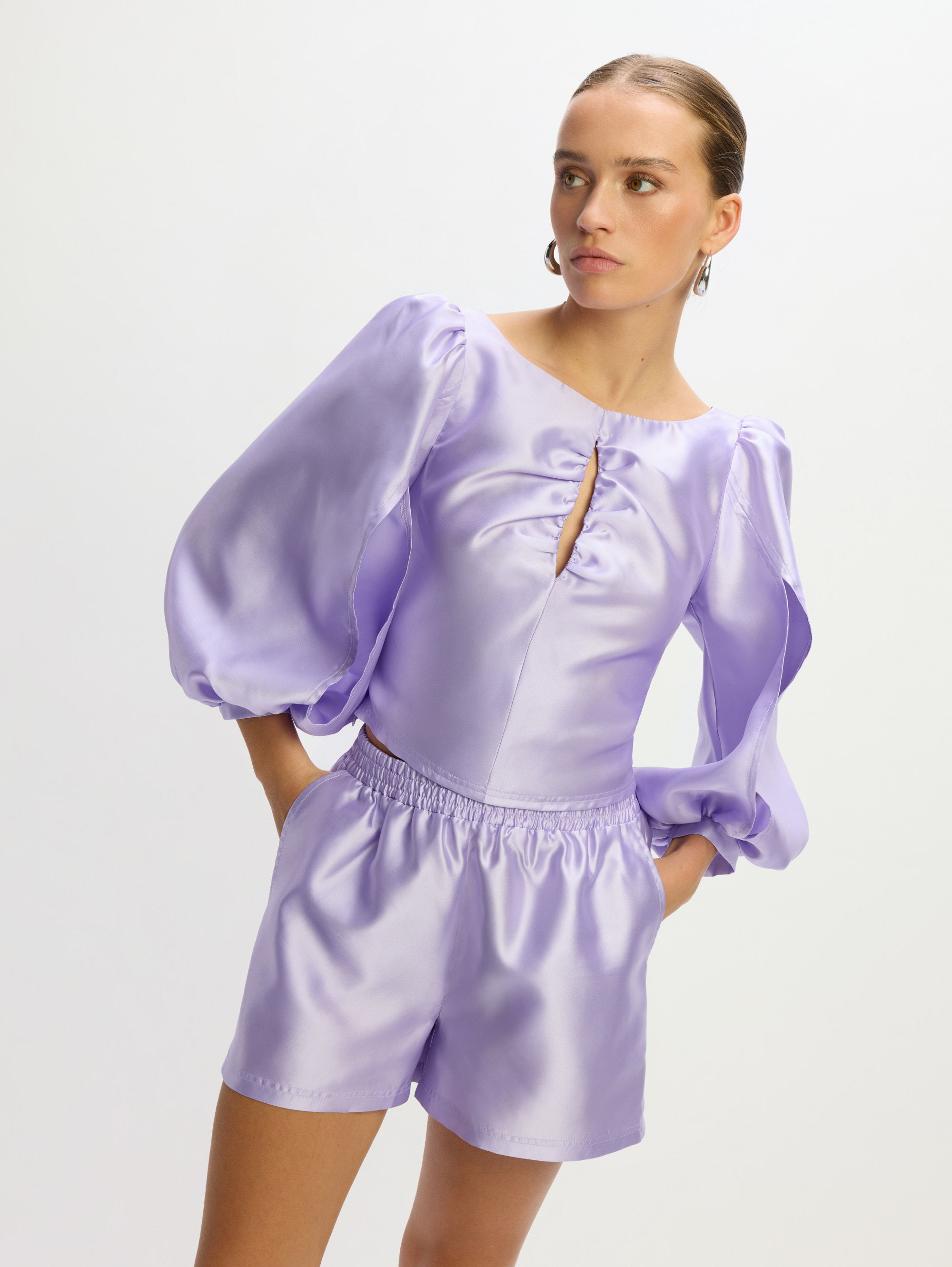 Refined Department satin short MONE | Lilac