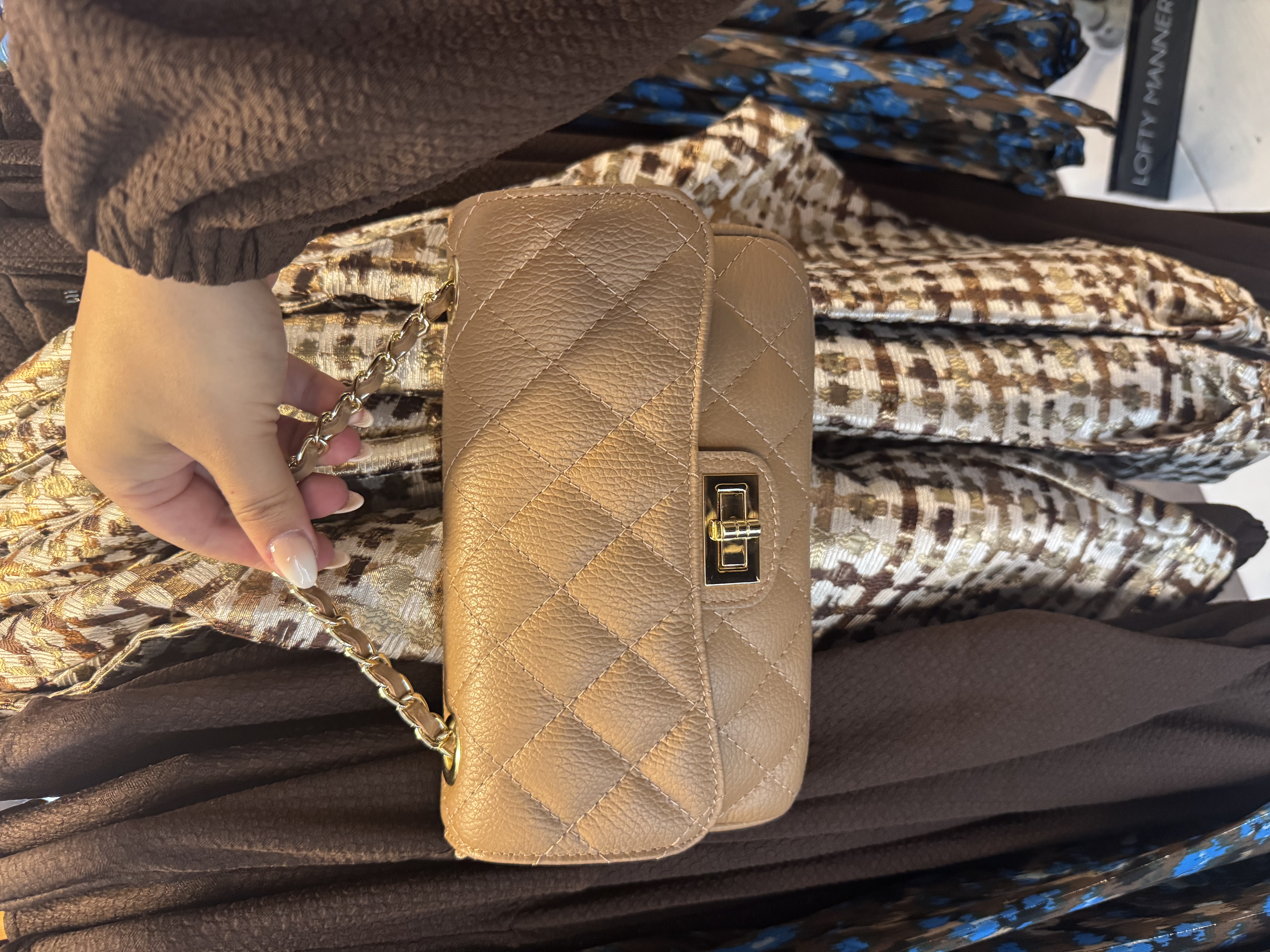 Audrey bag medium camel