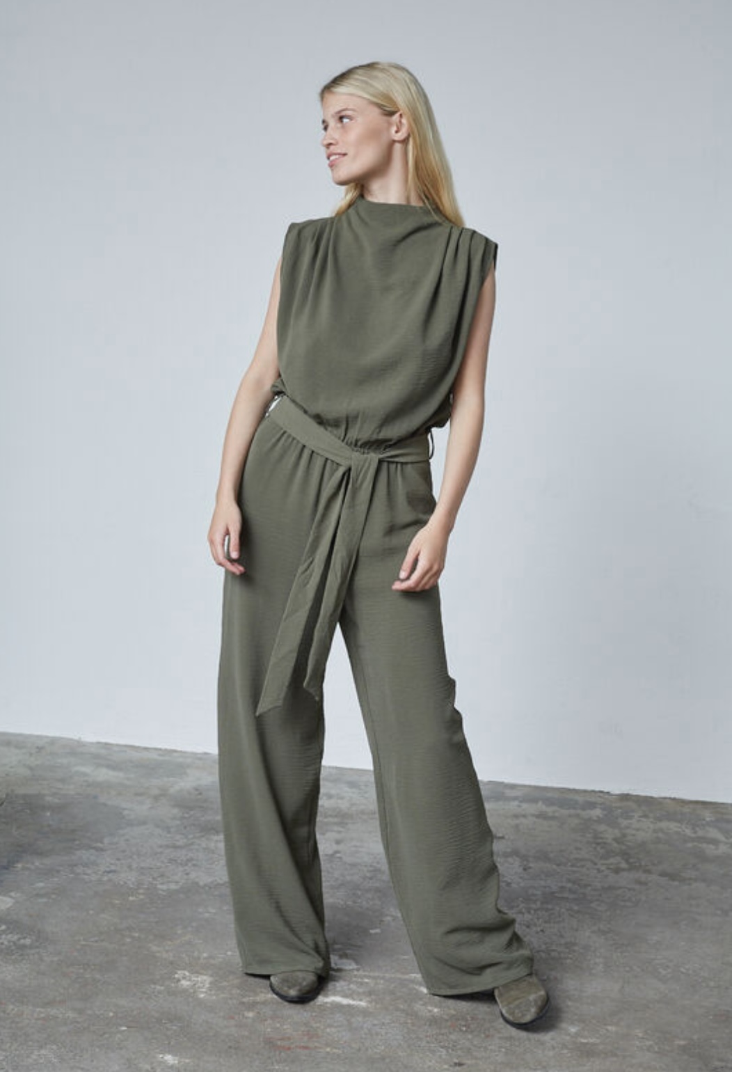 SistersPoint jumpsuit GUTO | Khaki