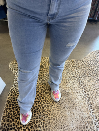 Redial straight leg jeans damaged
