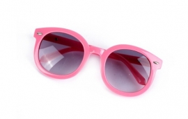 Pink posh sunglasses