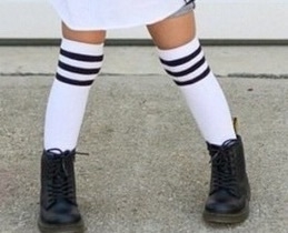Knee socks black stripes