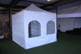 Partytent 3 x 3 mtr inclusief zijwanden en plaatsing