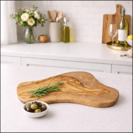 OLIJFPLANK S - van organisch gevormd olijfhout - ca. 30cm