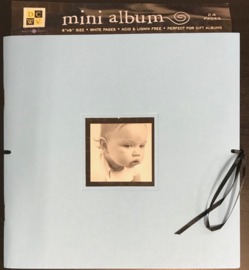 Mini Album Blue 3 8x8 - DCWV