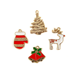 Christmas in the Country Enamel Charms - Prima Marketing