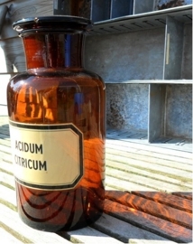 Oude apothekers fles met label "Acidum citricum" (21,5 cm)