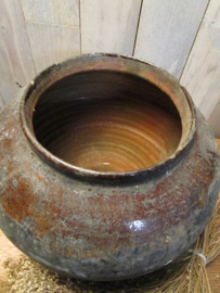 Oude terracotta pot (24 cm)
