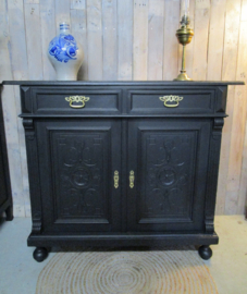 Oude antieke eiken commode dressoir meidenkast - zwart