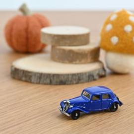 153009 Citroen 11 AL 1938 Emeraude Blue 1:87