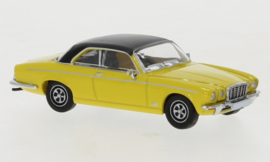 PCX 87 0167 Jaguar XJ-C geel 1:87