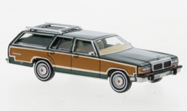 BRE 19628 Ford LTD Country Squire groen 1:87