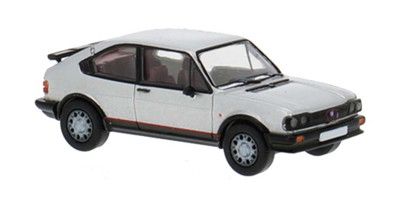 PCX 87 0711 Alfa Romeo Alfasud zilver 1:87