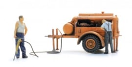 387.611 Compressor aanhanger, luchthamer, 2 figuren HO 1:87
