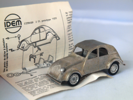 IDEM Citroen 2 CV prototype 1939, witmetalen kit  1:43