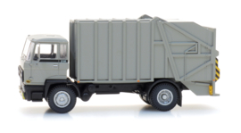 487.052.14 DAF kantelcabine B, vuilniswagen grijs HO 1:87