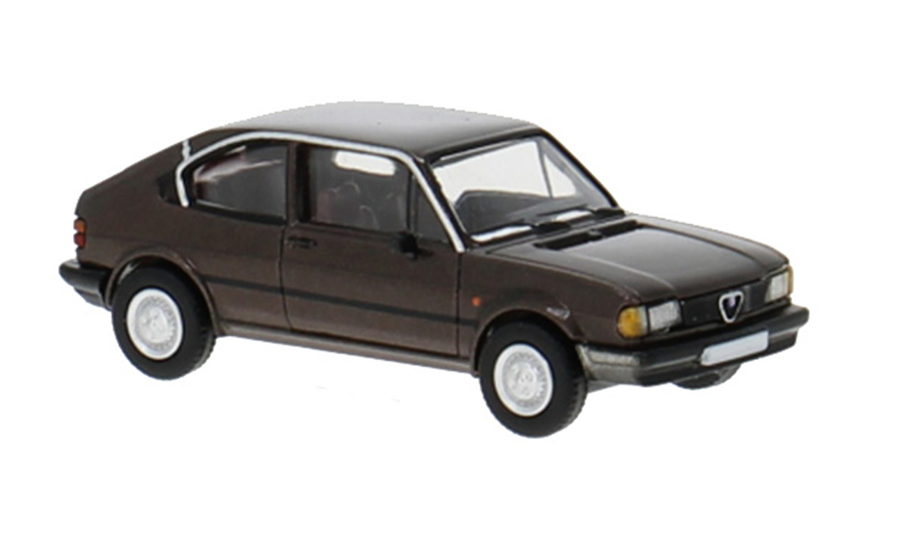 PCX 87 0710 Alfa Romeo Alfasud donkerbruin 1:87
