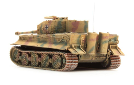 387.76 WM Tiger I m.Zimmerit 1944 HO 1:87