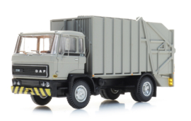 487.052.14 DAF kantelcabine B, vuilniswagen grijs HO 1:87