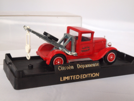 Solido 4410 C4F kraanwagen Ville de Versailles 1:43