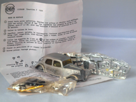 IDEM Citroen Traction 7, witmetalen kit  1:43