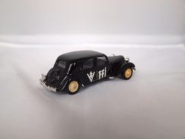 Solido Traction Avant 15 FFI zwart 1:43