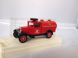 Solido 4422 C4F tankwagen Sapeurs Pompiers 1:43