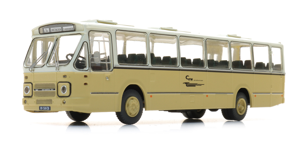 487.070.45 Streekbus GTW 394 DAF front 2, achteruitstap HO 1:87