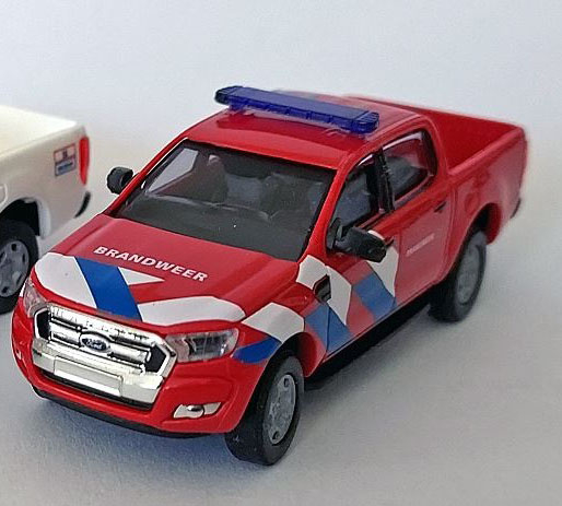 BA 52800-105 Ford Ranger brandweer 1:87