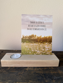 Omdat er liefde is... met houten houder en waxinelichtje