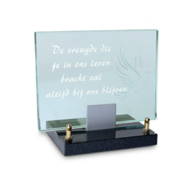 Monument Glas, duif, 15x20cm  en met eigen tekst