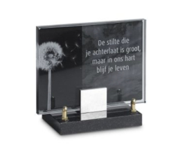 Monument Glas, boot, 15x20cm  en met eigen tekst
